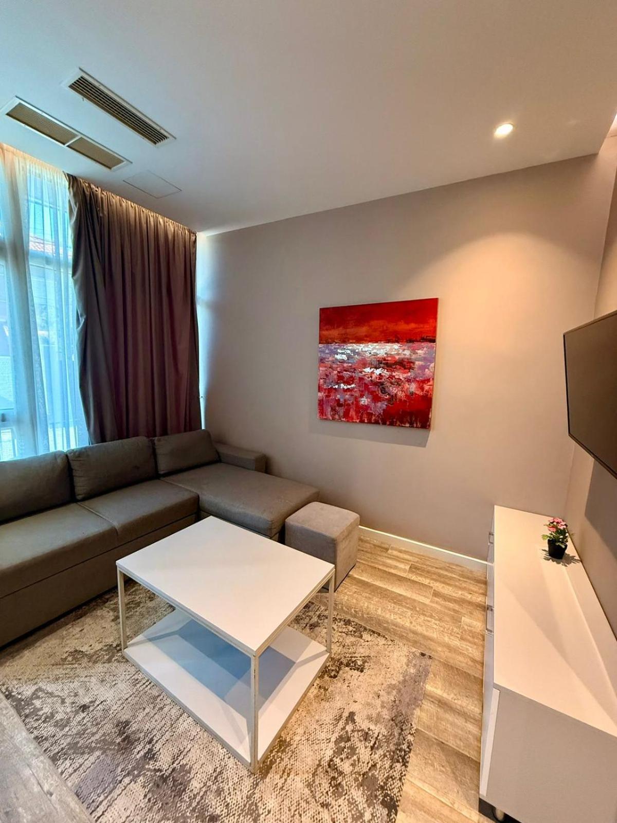 Nest&Rest Apartments ติรานา ภายนอก รูปภาพ